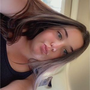 Meet your Posher, Kylee